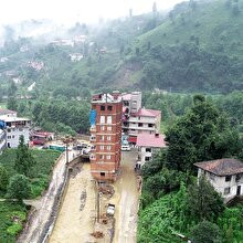 Rize’de dere yatağında inşa edilen 7 katlı bina için karar çıktı: Yıkılacak