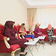 Ekranın yeni modası: Gelinler yarışıyor, kayınvalideler oyluyor