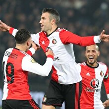 Van Persie, Advocaat'ı üzdü