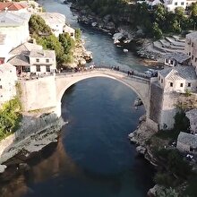 Mostar Köprüsü'nü bir de drone çekimiyle görün