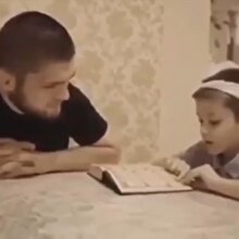 Şampiyon boksör Nurmagomedov Kur'an dersi veriyor