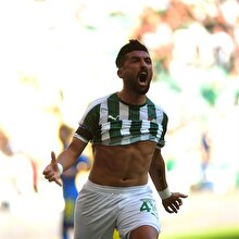 Galatasaray ve Başakşehir'i reddetti, Bursaspor'a gitti