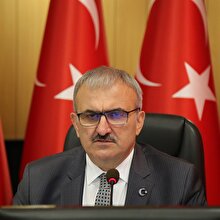 Antalya Valisi'nden mesai saatinde 'sigara' ve 'kahvaltı' yasağı