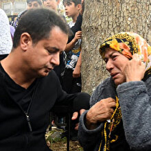 Hayatını kaybeden yarışmacının annesini Acun Ilıcalı teselli etti