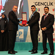 Türkiye Gençlik Zirvesi: Sosyal girişimcilik ödülleri sahiplerini buldu