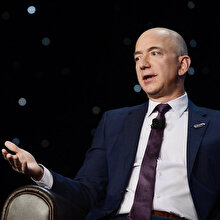 Jeff Bezos’un serveti eriyor