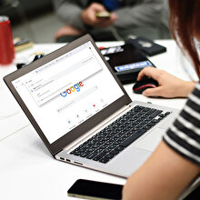 Google Chrome, aldatıcı içerikler sunan web sayfalarındaki reklamları tamamen engelleyecek