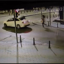 50 lirayı beğenmedi, Brezilyalı turisti gasp ederek taksiden attı