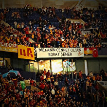 Galatasaray'dan Koray Şener pankartı
