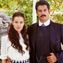 Burak Özçivit ve Fahriye Evcen'in 1 milyon liralık bebek hazırlığı