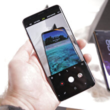 İddia: Samsung Galaxy S10'daki arka kameralar yan yana dizilebilir