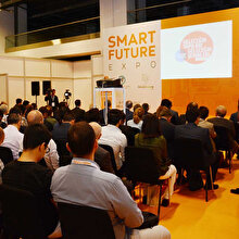 Geleceğin teknolojilerinin konuşulduğu Smart Future Expo Zirvesi devam ediyor