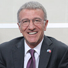 Ahmet Ağaoğlu yeniden aday oldu