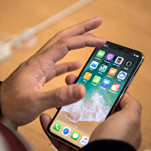İddia: Apple, mağazaları test telefonlarını 'satın almaya' zorluyor