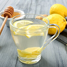 Sabah iksiri: Ilık su ve birkaç damla limon