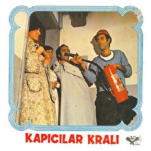 Bizimkiler dizisinin temelini oluşturan film: Kapıcılar Kralı