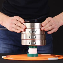 İnanılmaz kuvvet! Bir adet yumurta 16 kilodan fazla baskıya dayanabiliyor