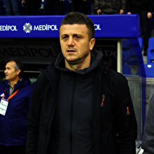 Sivasspor, Hakan Keleş ile çıkışa geçti