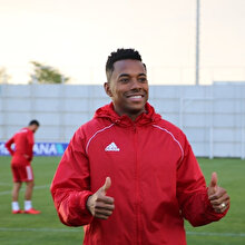 Robinho'dan 14 maç sonra 'zorunlu' mola