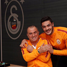 Ozan Kabak'la yola devam