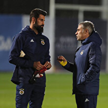 Ersun Yanal'dan oyuncularına mesaj