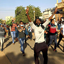 Sudan'da tutuklu sayısı 800'ü geçti