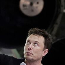 Elon Musk, SpaceX Starship'in ilk fotoğrafını paylaştı