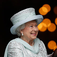 İngiltere Kraliçesi 2. Elizabeth'den 'Brexit' mesajı: Ortak zemin bulun