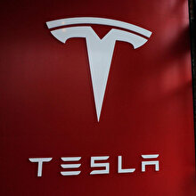 Tesla'nın zor günleri: 'Şarj istasyonlarına saldırı'