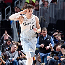 Cedi'den 26 sayılık performans