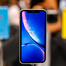 Tim Cook'tan önemli açıklama: Türkiye'de iPhone'lara indirim gelebilir