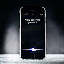 13 yaşındaki çocuk Siri'ye söylediklerinden sonra gözaltına alındı