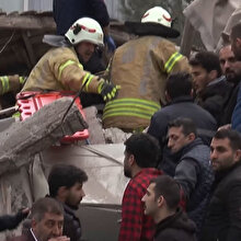 Kartal'da 7 katlı bir bina çöktü: Yaralılar enkazdan çıkarılıyor