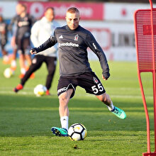 Gökhan Töre sosyal medyadan isyan etti