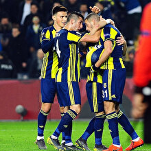 Fenerbahçe'de derbi öncesi 'sarı kart' tehlikesi