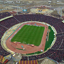 Taraftarlar stadyuma sığmadı