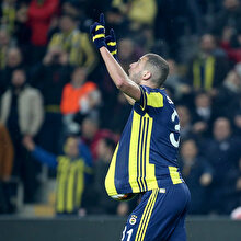 Fenerbahçe'ye Slimani müjdesi
