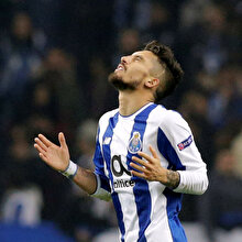 Atletico Madrid'den Alex Telles hamlesi