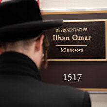ABD'de Siyonizm karşıtı Yahudilerden Ilhan Omar'a destek ziyareti