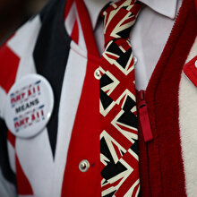 İngiltere'de siyasi kriz derinleşiyor: Brexit için son düzlük
