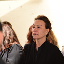 Zafer Çika'nın cenaze töreninde Demat Akbağ gözyaşlarına boğuldu