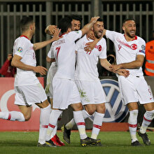 Tiran'da Güneş açtı
