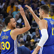 Warriors'tan Hornets'a 47 sayı fark