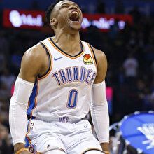Westbrook tarihe geçti
