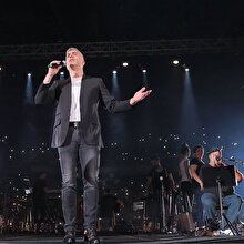 Özcan Deniz İsrail'de konser verdi: 1 bilet 300 dolardan satıldı
