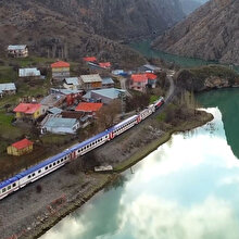 Doğu Ekspresi'nin geçişini 1,5 milyondan fazla kişi izledi