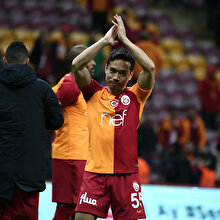 Nagatomo 5.5 yıl sonra gol attı