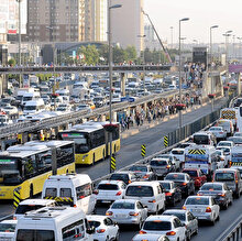 Trafik yoğunluğu ve hava kirliliğine yeni düzenleme: Mesai saatleri değişebilir
