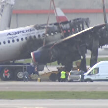 Moskova'da yanan uçağın enkazı kaldırıldı