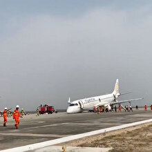 Myanmar’da yolcu uçağı ön lastikleri olmadan iniş yaptı